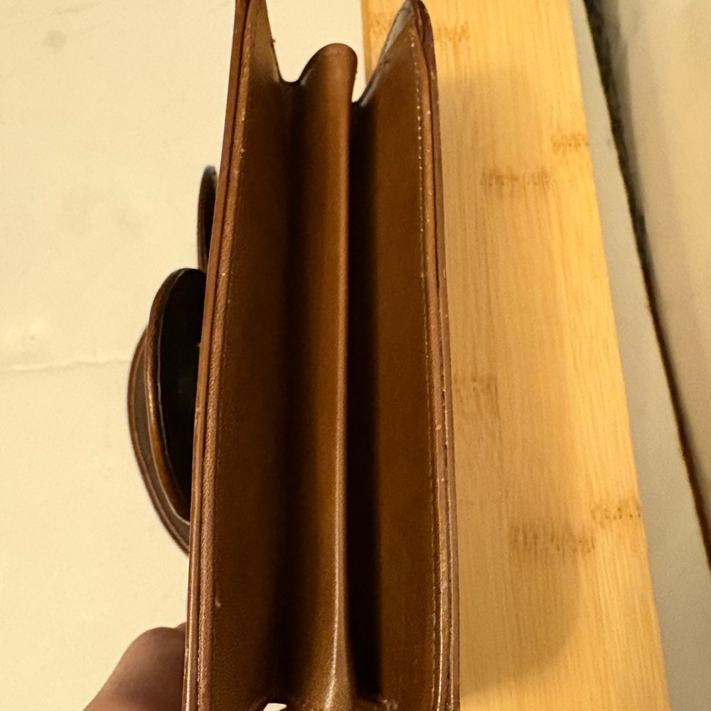 Vintage Brown on brown geometric accents purse - Picture 9 of 9